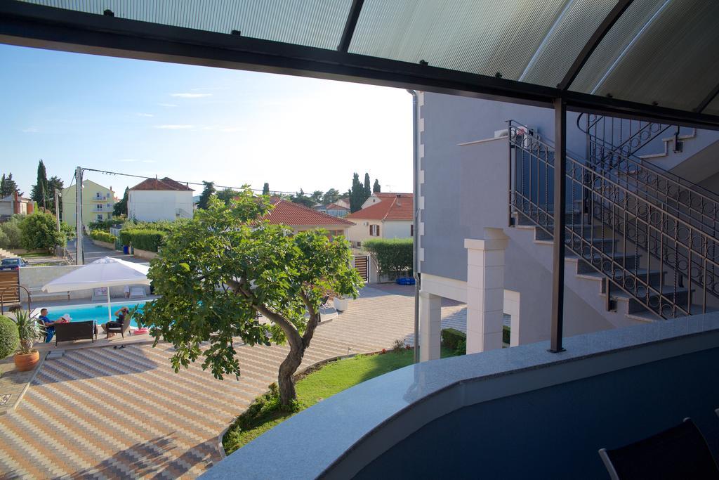 Banic Apartments With Pool Biograd na Moru Szoba fotó