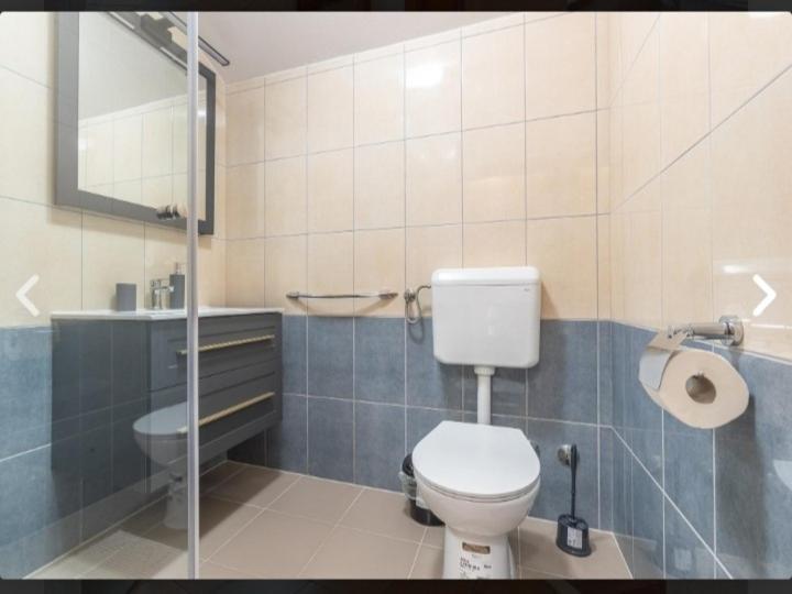 Banic Apartments With Pool Biograd na Moru Kültér fotó
